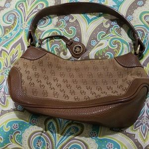 Dooney shoulder bag